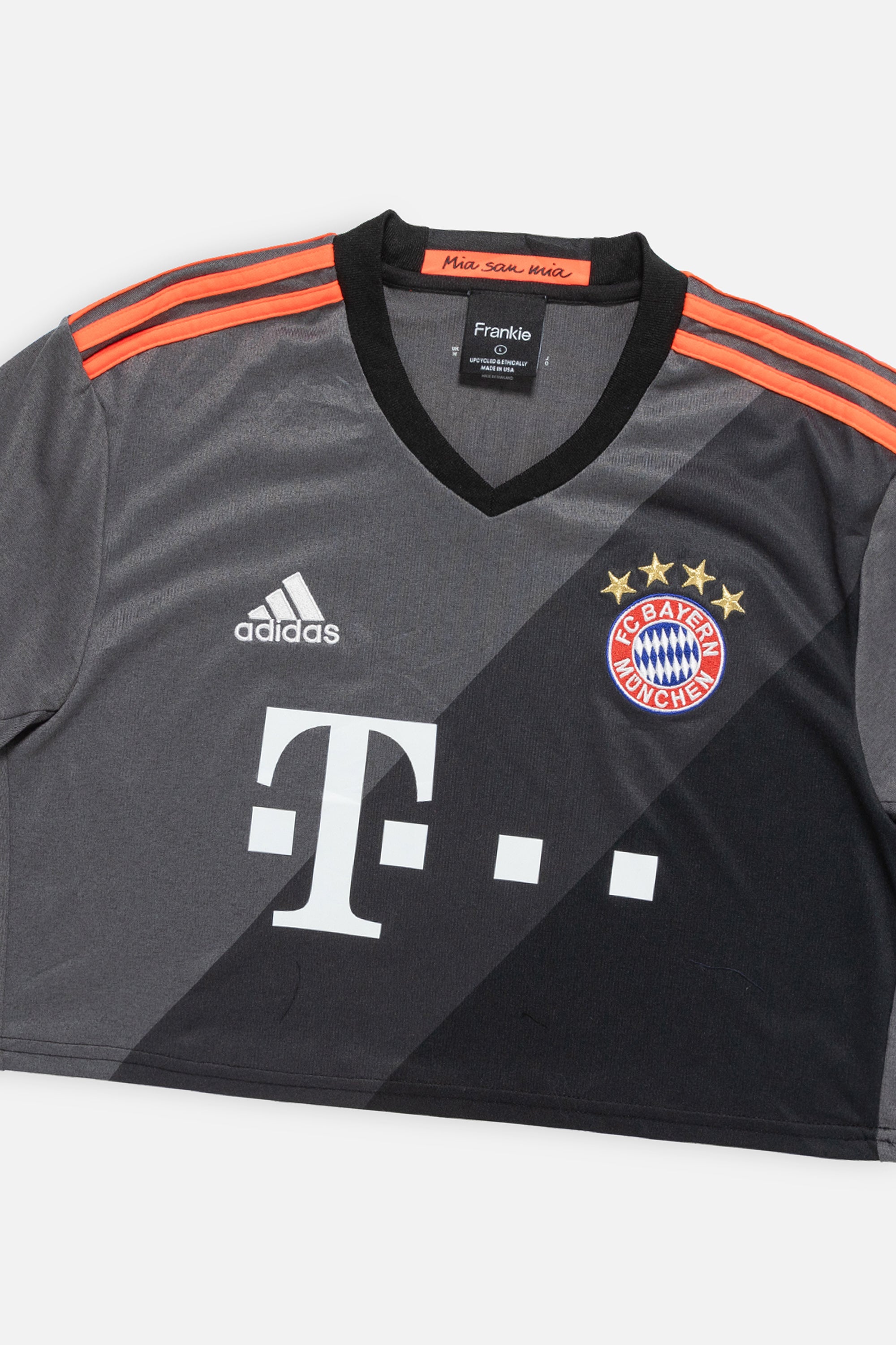 Rework FC Bayern Munich Crop Jersey-Frankie Collective-Rework-Vintage-Streetwear