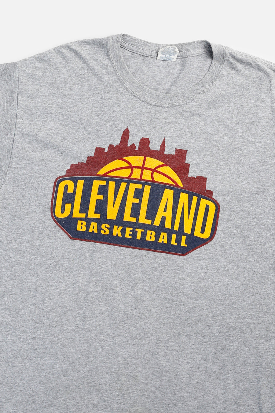 Vintage Cleveland Cavaliers NBA Tee - L